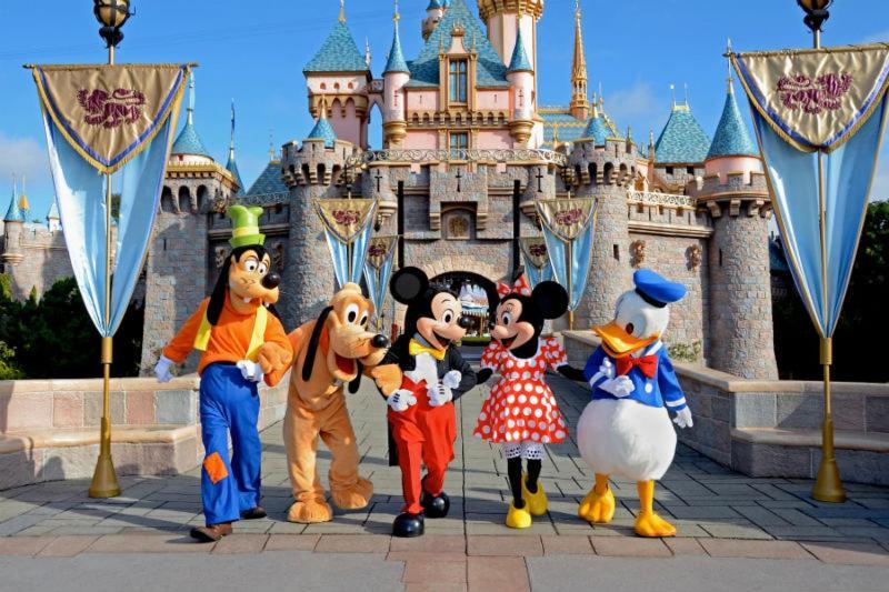 Chic Apart Disneyland With Terrace Apartman Bussy-Saint-Georges Kültér fotó